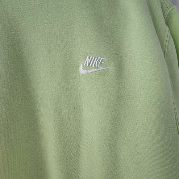 Nike - Sportswear Club Fleece Crew Sweatshirt - Unisex - Picture 7 of 16